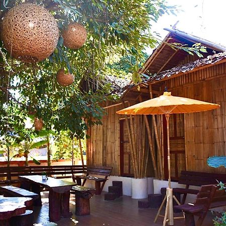 Ban Rai Jai Chaem - Spa Cafe & Homestay Extérieur photo